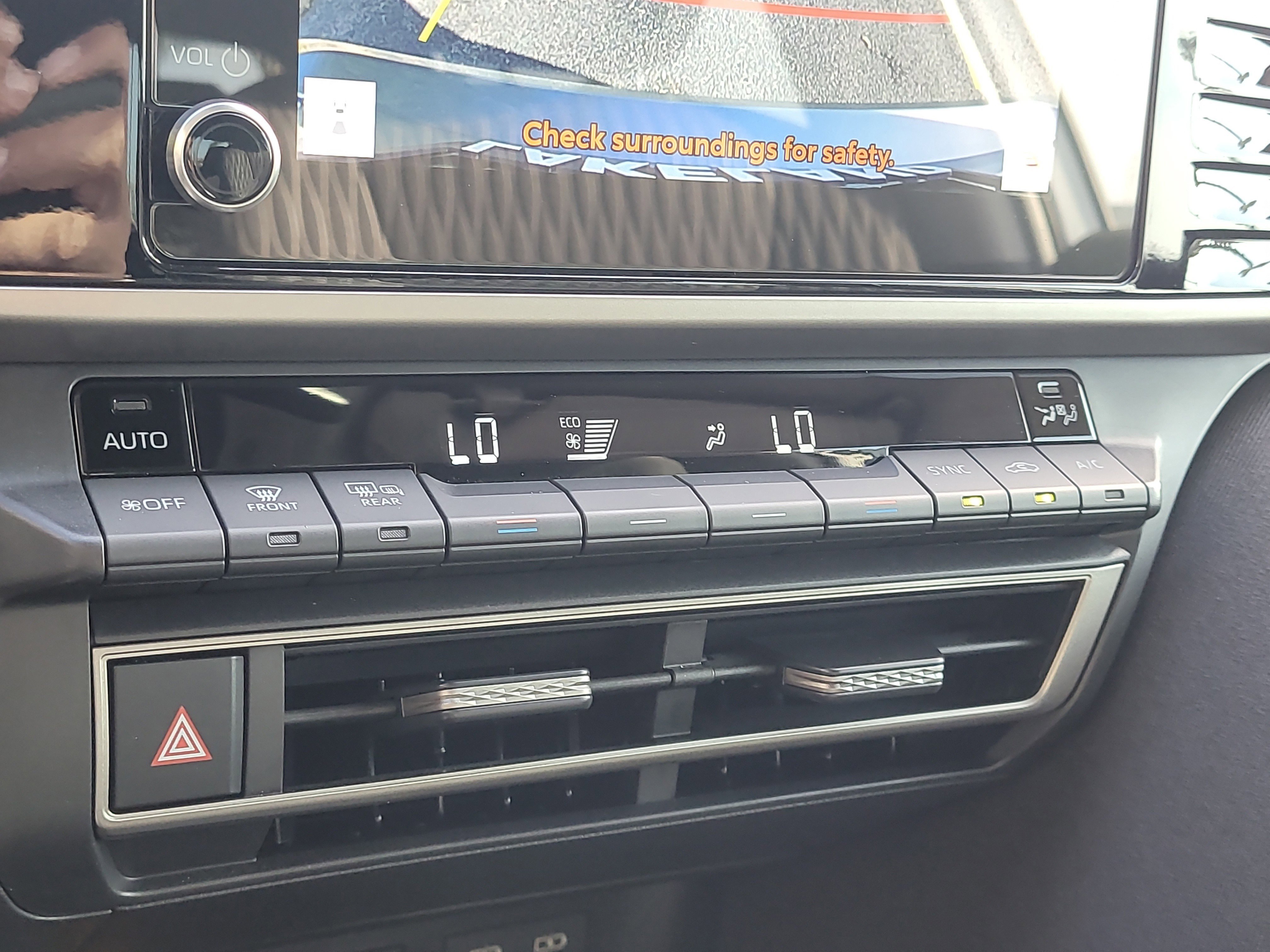 Certified 2025 Toyota Camry LE image 24