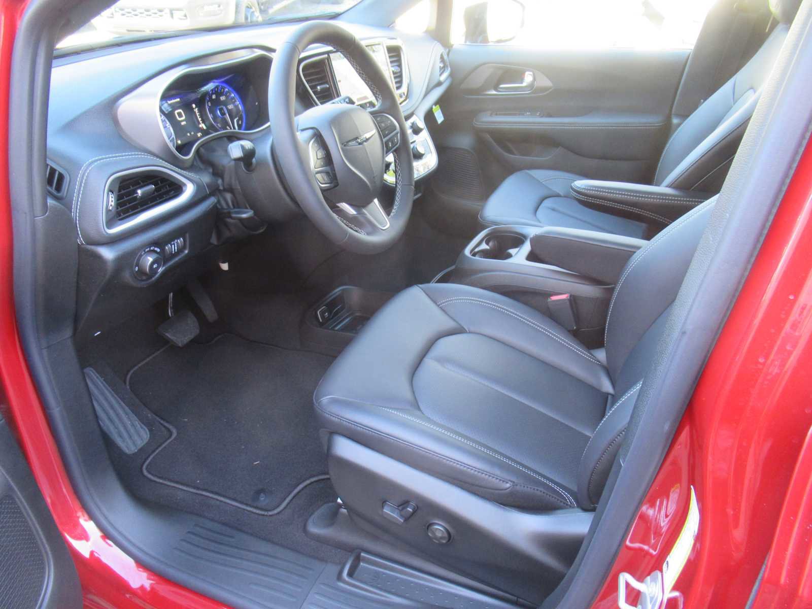 New 2026 Chrysler Pacifica Select image 22