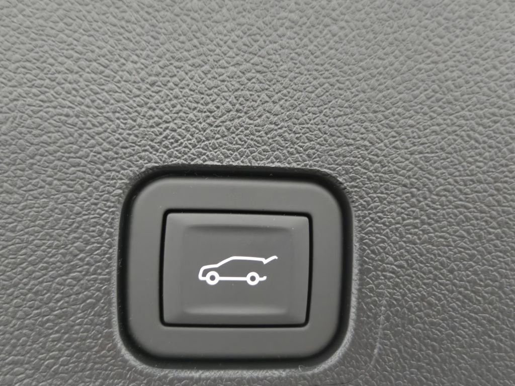 New 2026 Buick Enclave Preferred w/ Power Package image 16