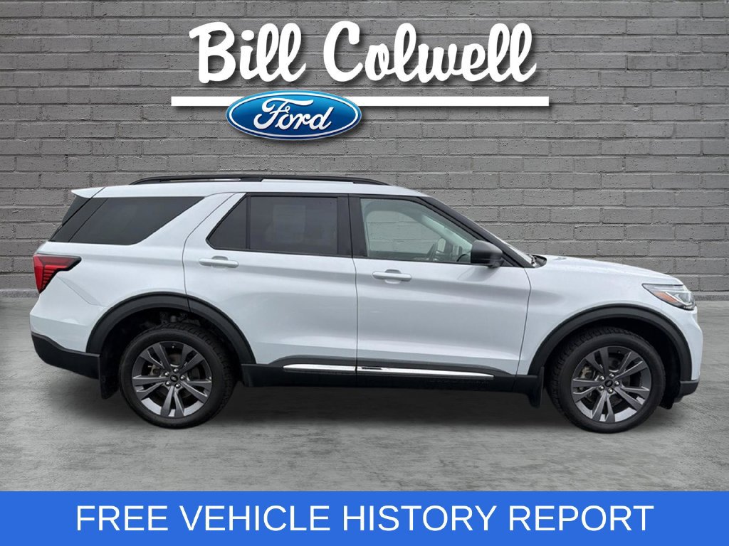 Certified 2025 Ford Explorer Active w/ Active Comfort Package AWD/4WD image 3