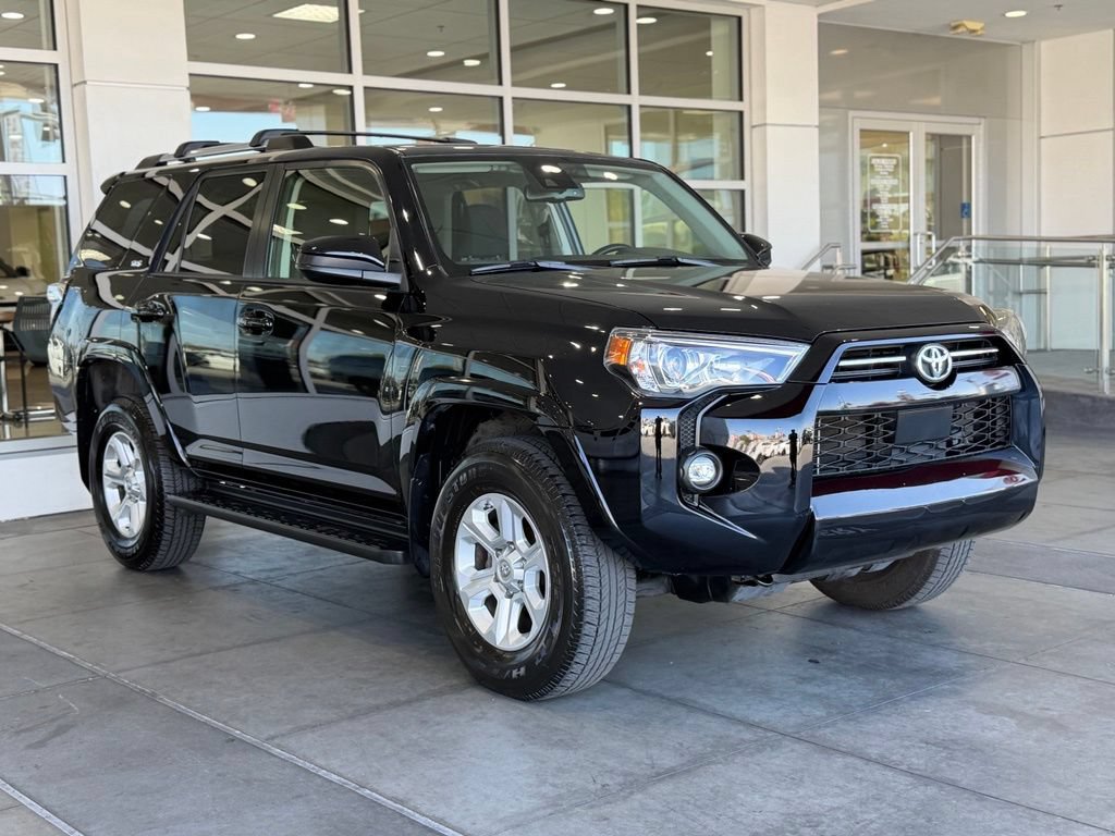 Used 2021 Toyota 4Runner SR5 AWD/4WD image 8