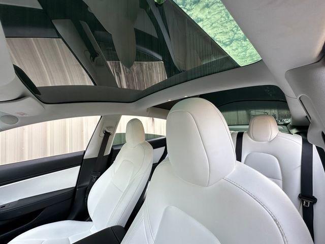 Used 2020 Tesla Model 3 Standard Range Plus image 29