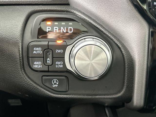 Used 2025 RAM 1500 Laramie w/ Sport Appearance Package AWD/4WD image 23