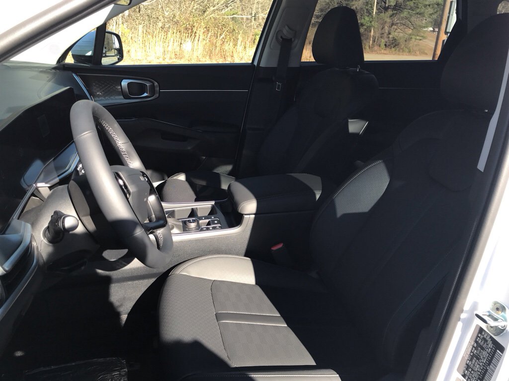 New 2026 Kia Sorento S image 23
