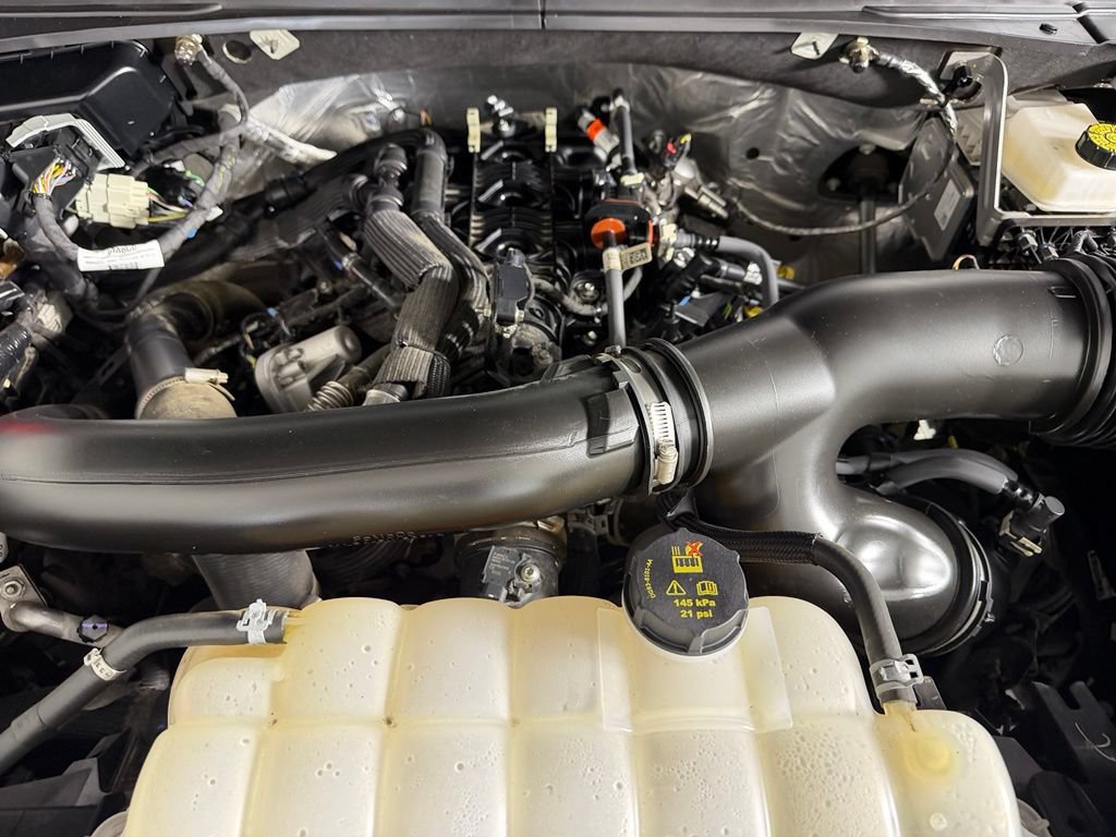 Used 2025 Lincoln Navigator Reserve AWD/4WD image 22