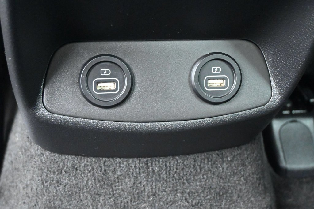 Used 2023 Hyundai Santa Fe SEL FWD image 19