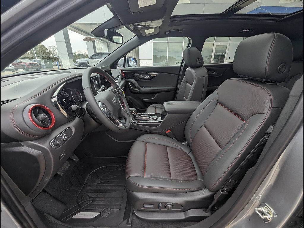 New 2026 Chevrolet Blazer RS w/ LPO, Floor Liner Package AWD/4WD image 12