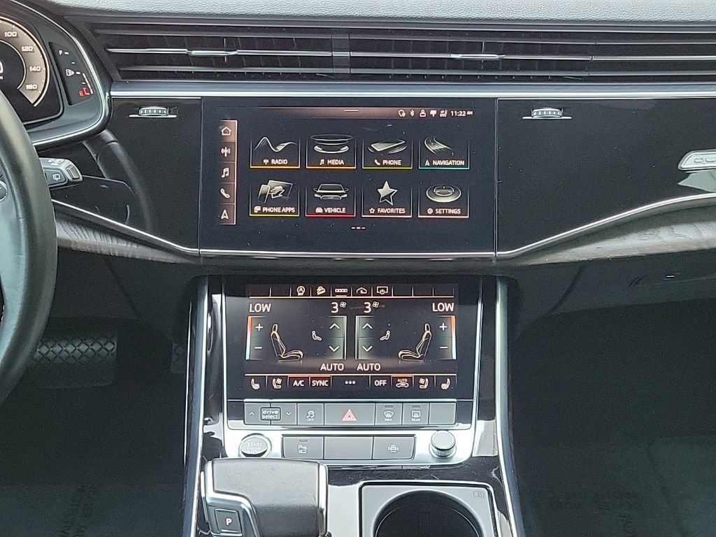 Used 2021 Audi Q8 Premium Plus w/ Premium Plus Package AWD/4WD image 22