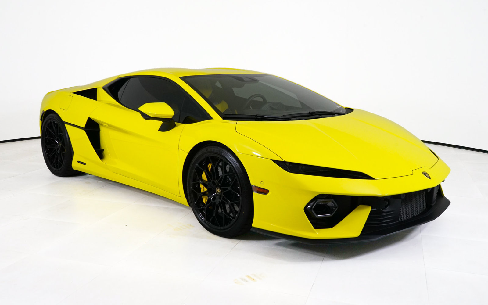 Used 2026 Lamborghini Temerario AWD/4WD image 9