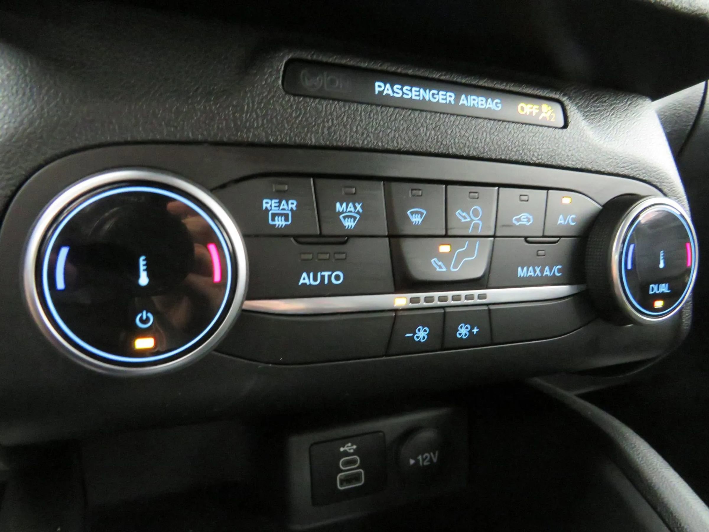 Used 2024 Ford Escape ST-Line FWD image 22