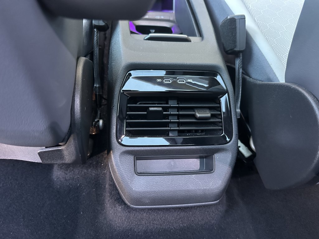 Used 2021 Volkswagen ID.4 1st Edition image 35