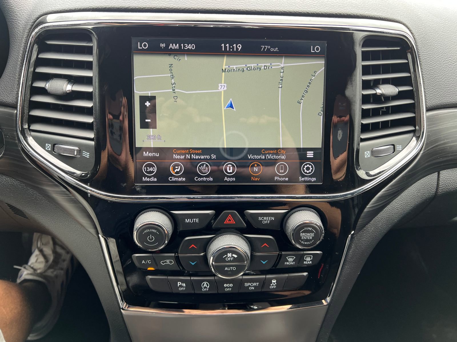 Used 2021 Jeep Grand Cherokee Laredo X RWD image 31