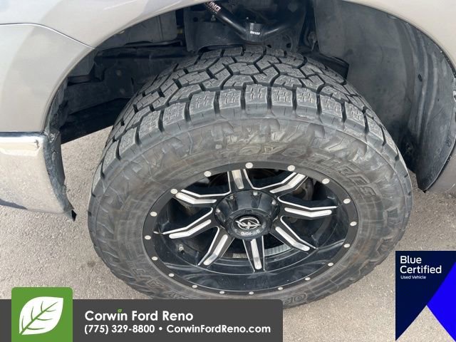 Used 2019 Nissan Titan SL w/ Chrome Package image 14