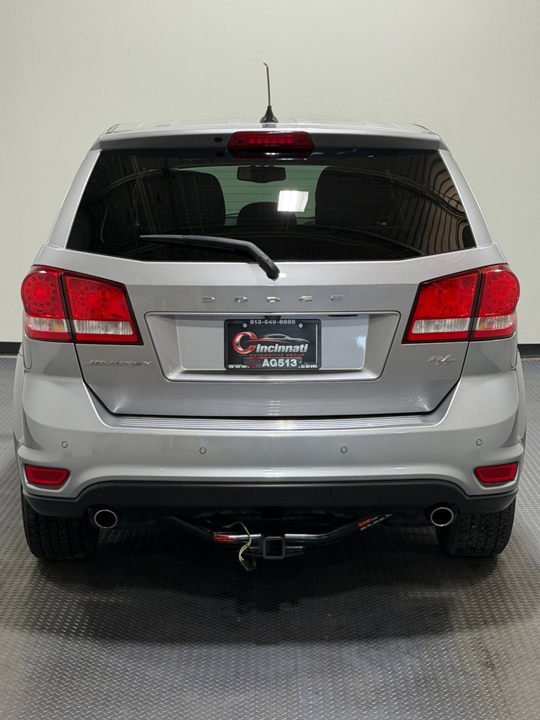 Used 2015 Dodge Journey R/T w/ Flexible Seating Group image 6