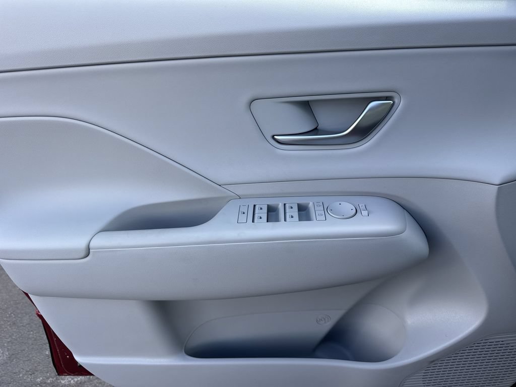 New 2026 Hyundai Kona SEL Premium FWD image 10