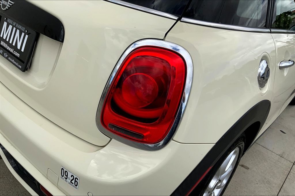 Used 2019 MINI Cooper S image 24
