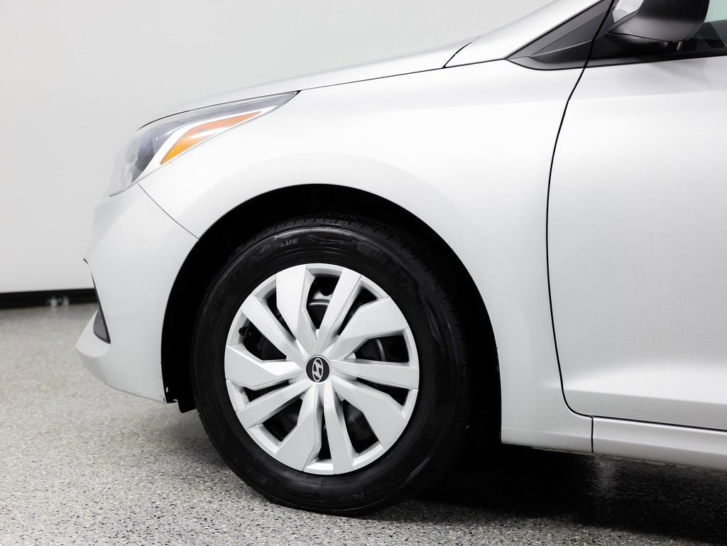 Used 2018 Hyundai Accent SE image 6