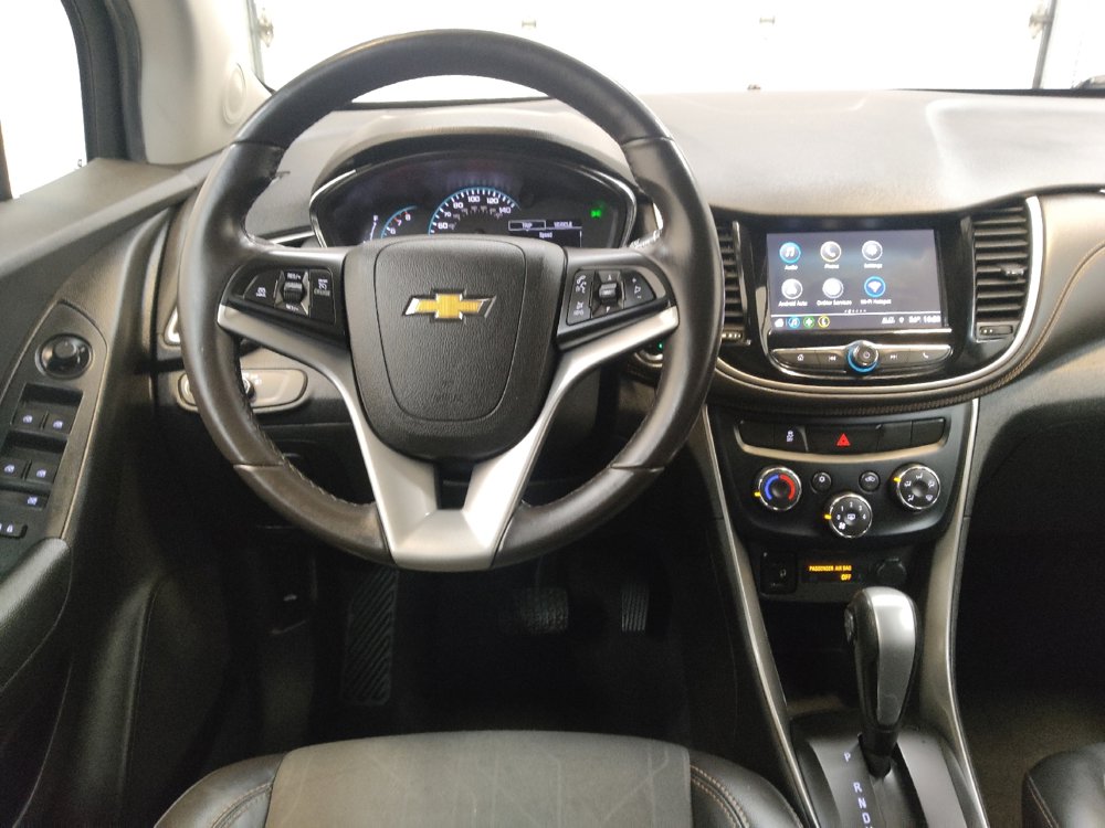 Used 2018 Chevrolet Trax LT w/ LT Convenience Package image 22
