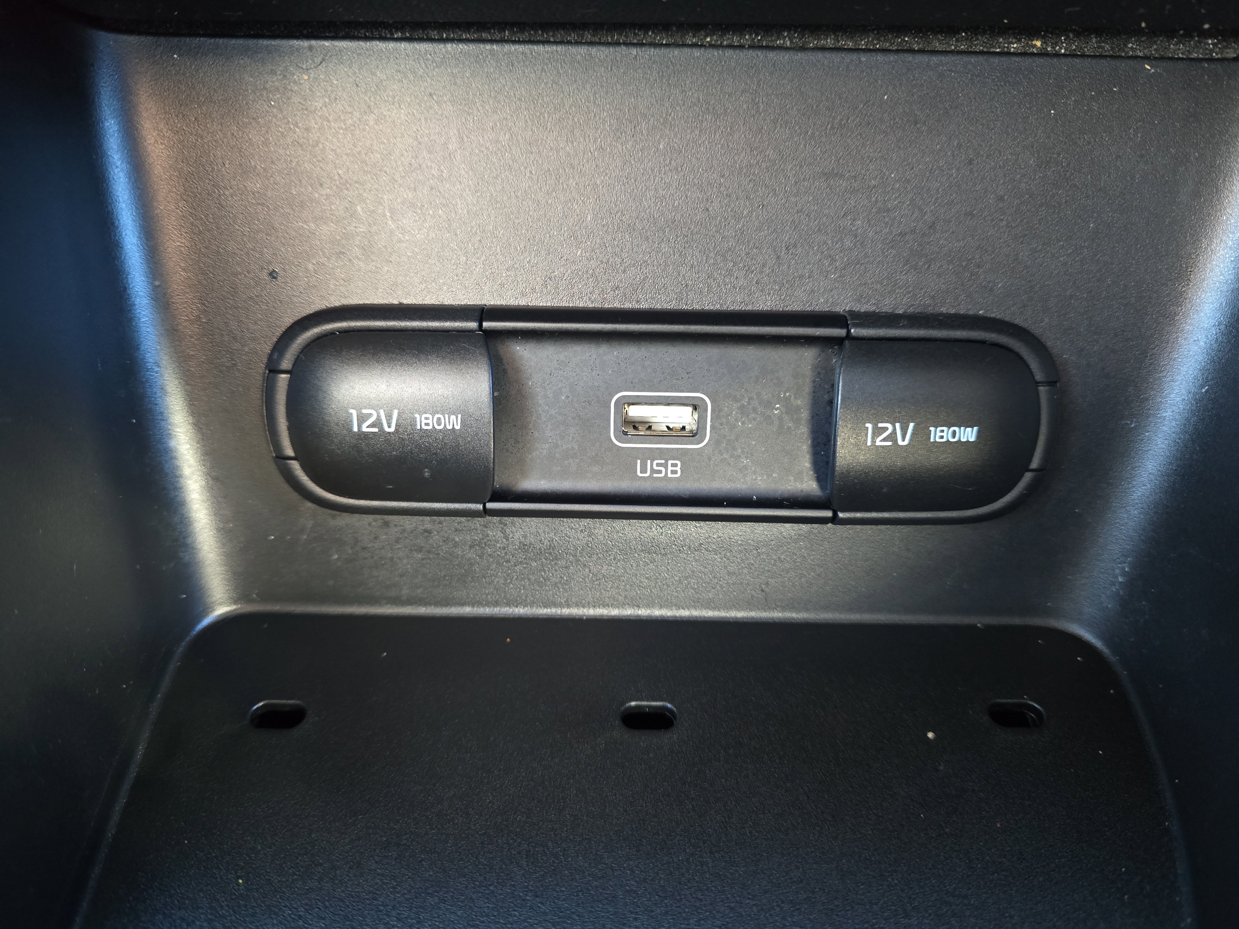 Used 2020 Kia Sportage LX image 22