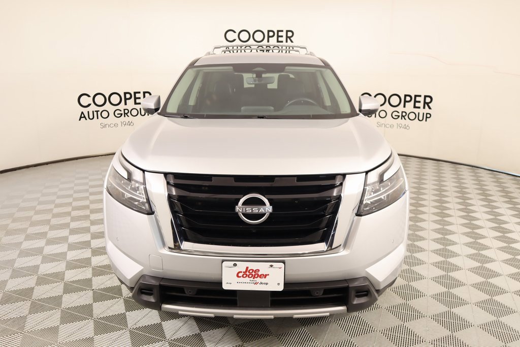 Used 2024 Nissan Pathfinder SL w/ Cargo Package image 10