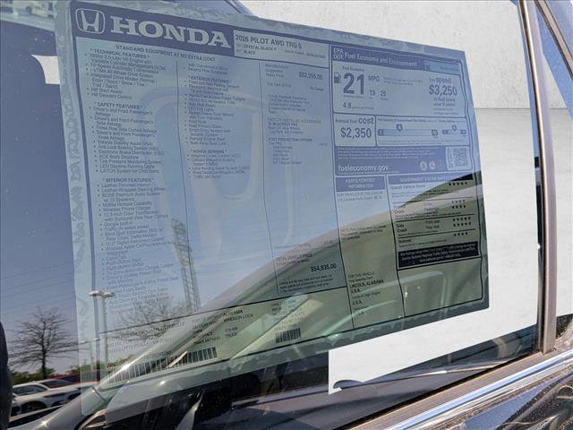 New 2026 Honda Pilot Touring image 18