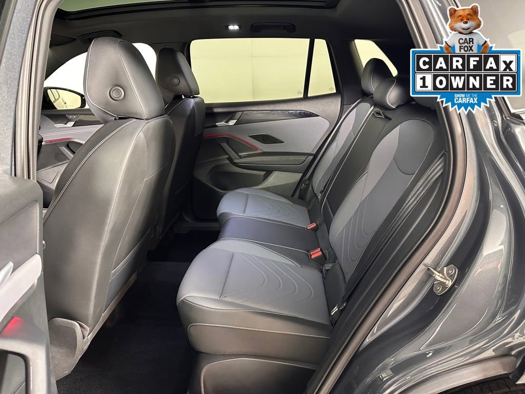 Used 2025 Volkswagen Tiguan SE R-Line AWD/4WD image 25