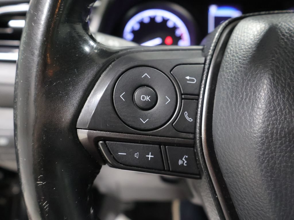 Used 2023 Toyota Camry SE FWD image 32