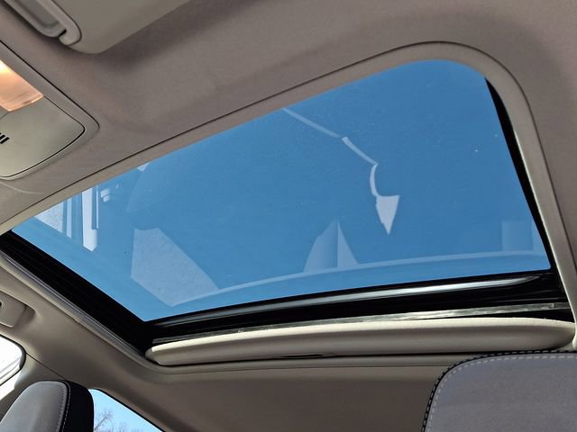 Used 2017 Toyota RAV4 XLE image 17