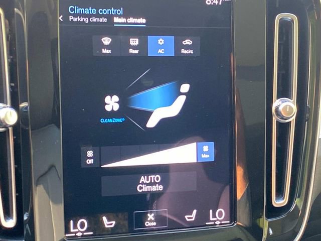 Used 2021 Volvo XC40 T5 Momentum image 26