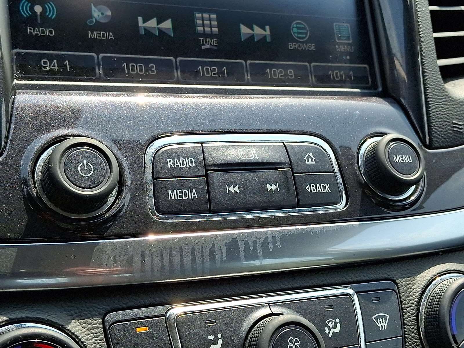 Used 2018 Chevrolet Impala LT FWD image 24