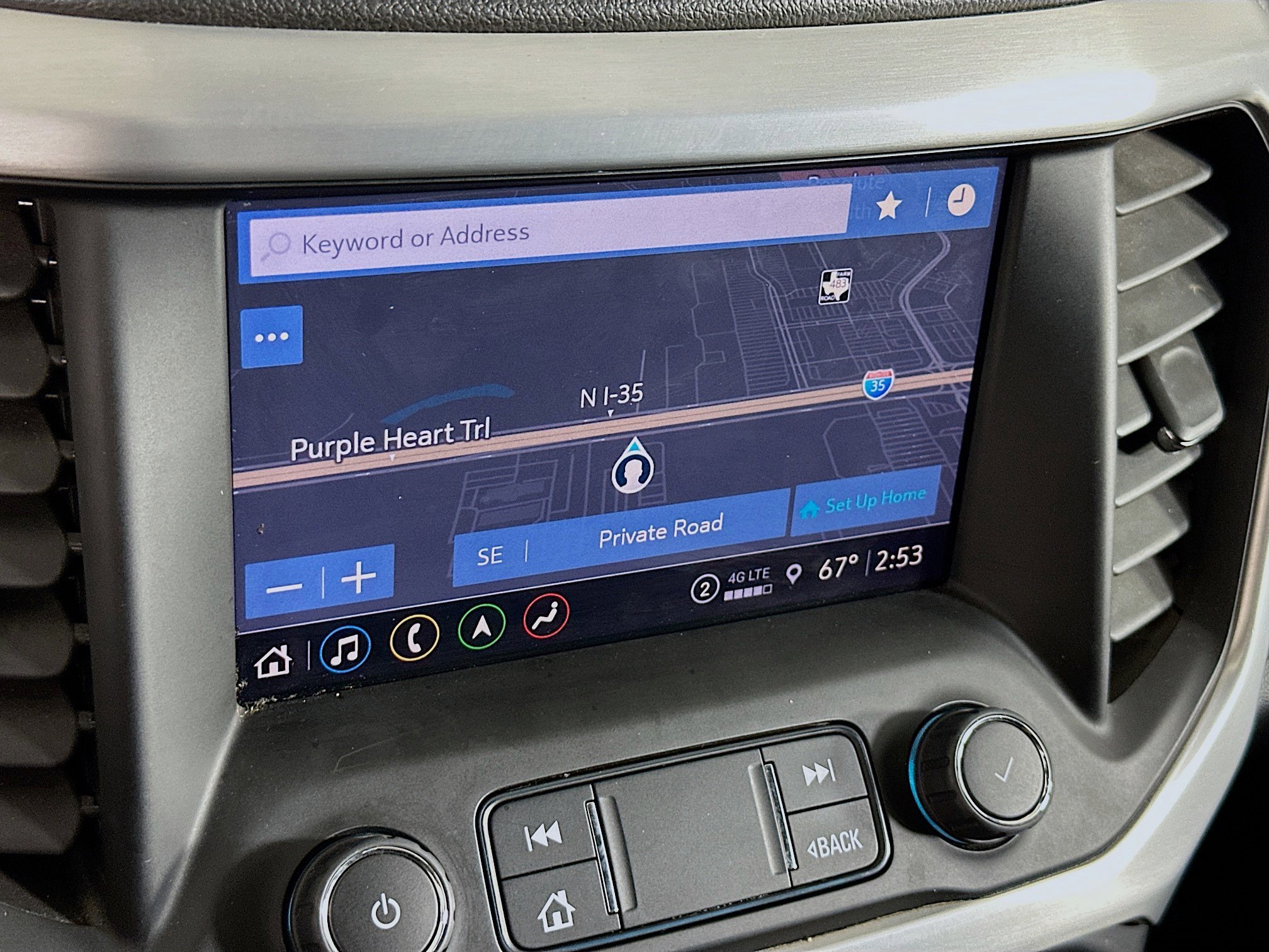 Used 2023 GMC Acadia SLT image 21