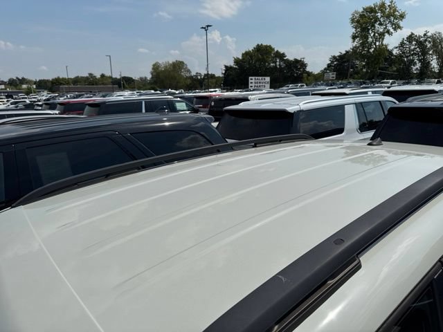 Used 2019 Jeep Renegade Latitude FWD image 11