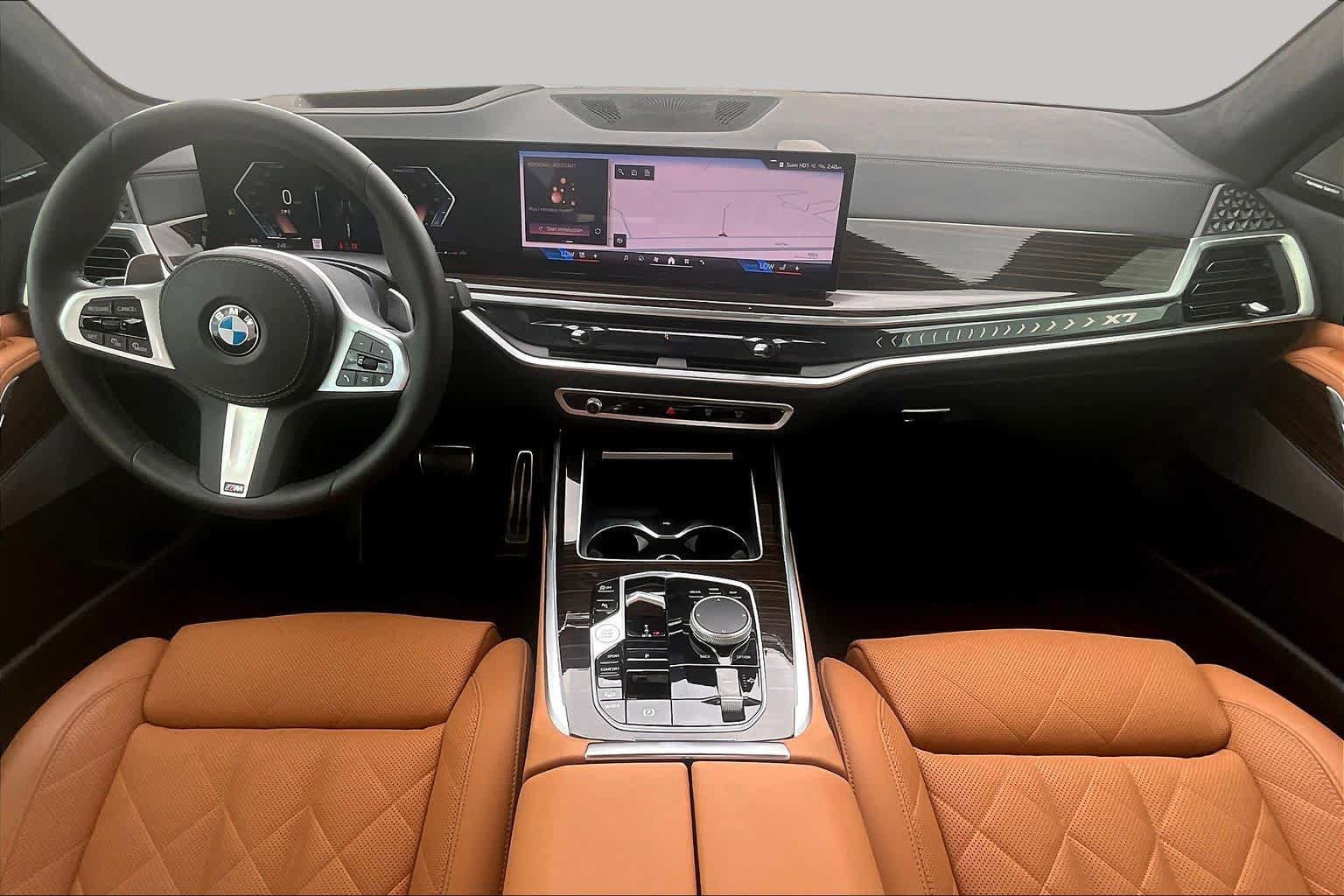 Used 2025 BMW X7 xDrive40i w/ M Sport Package AWD/4WD image 14