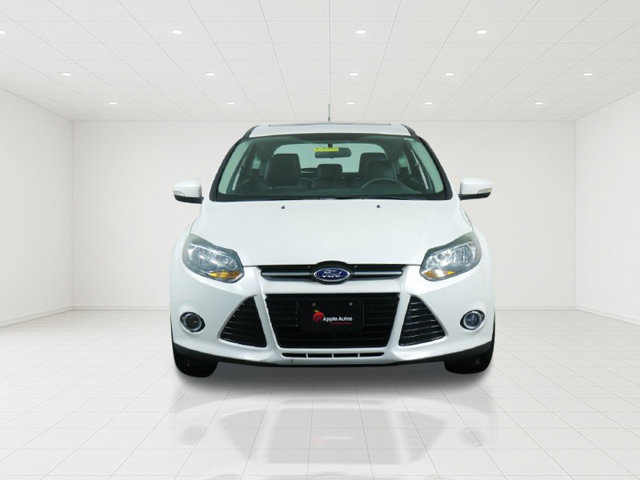 Used 2014 Ford Focus Titanium FWD image 3