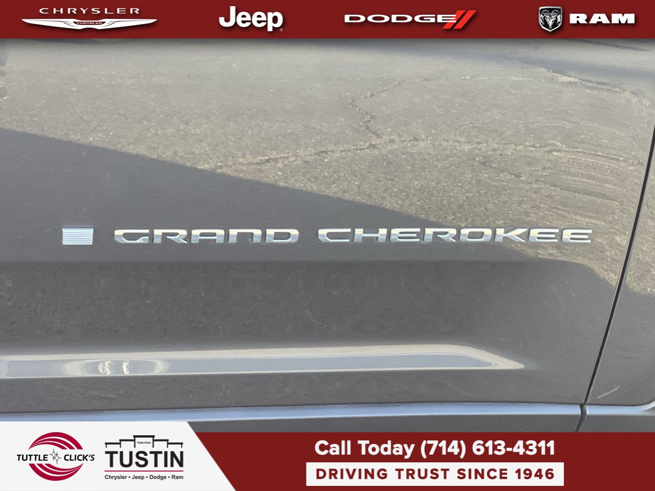 Used 2023 Jeep Grand Cherokee L Limited AWD/4WD image 8