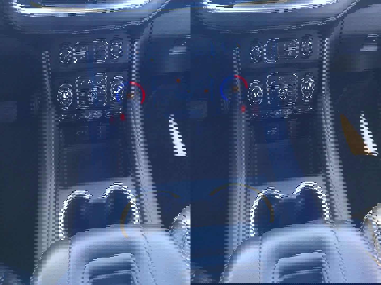 Used 2021 Chevrolet Tahoe LT w/ LT Signature Package image 40