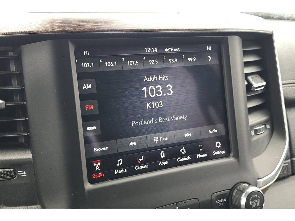 Used 2020 RAM 2500 Laramie w/ Body Color Bumper Group image 19