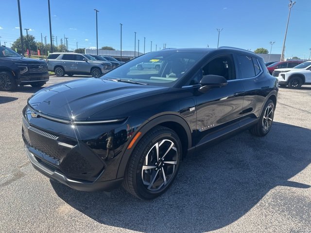 New 2026 Chevrolet Equinox EV LT image 7