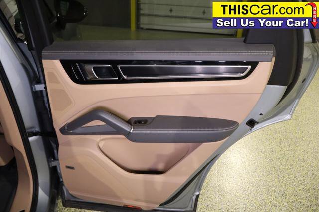 Used 2021 Porsche Cayenne GTS image 31