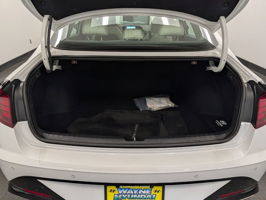 Used 2023 Hyundai Sonata Limited FWD image 24