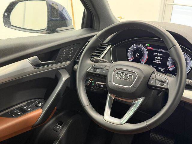Certified 2025 Audi Q5 2.0T Premium w/ Convenience Plus Package AWD/4WD image 12