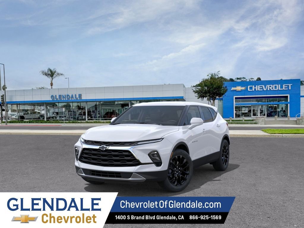 New 2026 Chevrolet Blazer LT w/ LPO, Floor Liner Package FWD image 8