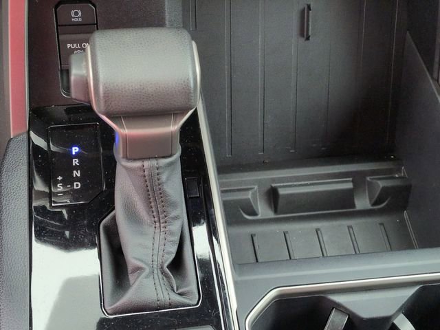 Used 2022 Toyota Tundra SR5 w/ Convenience Package image 23