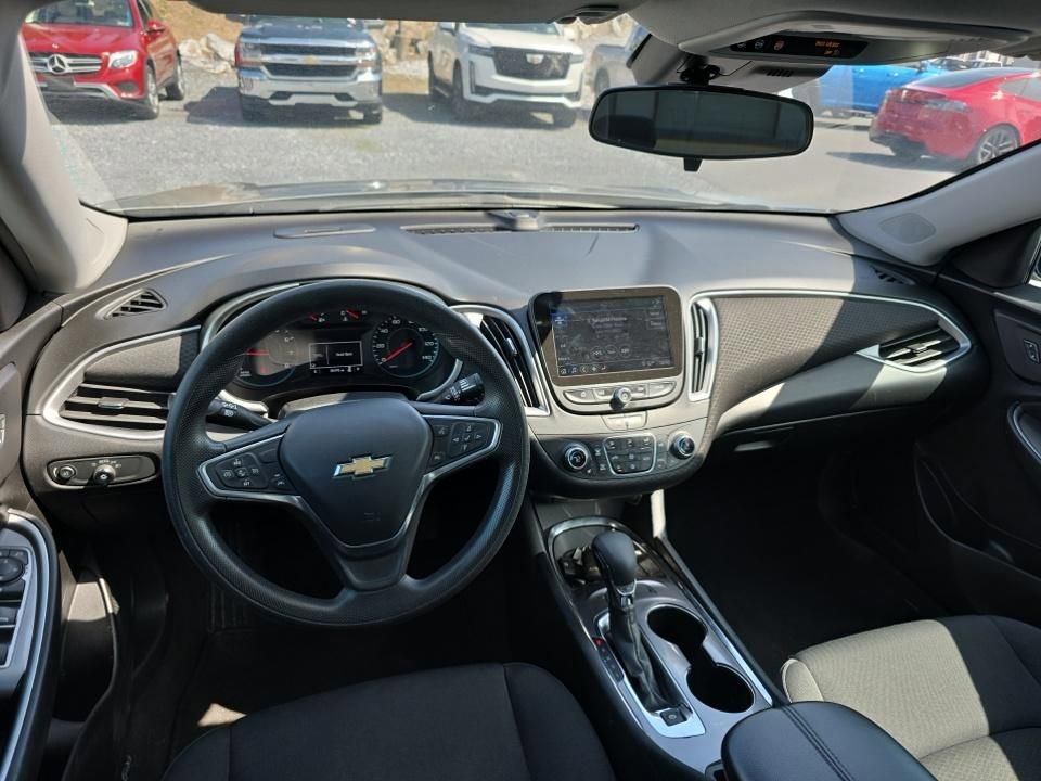 Used 2023 Chevrolet Malibu LT image 6