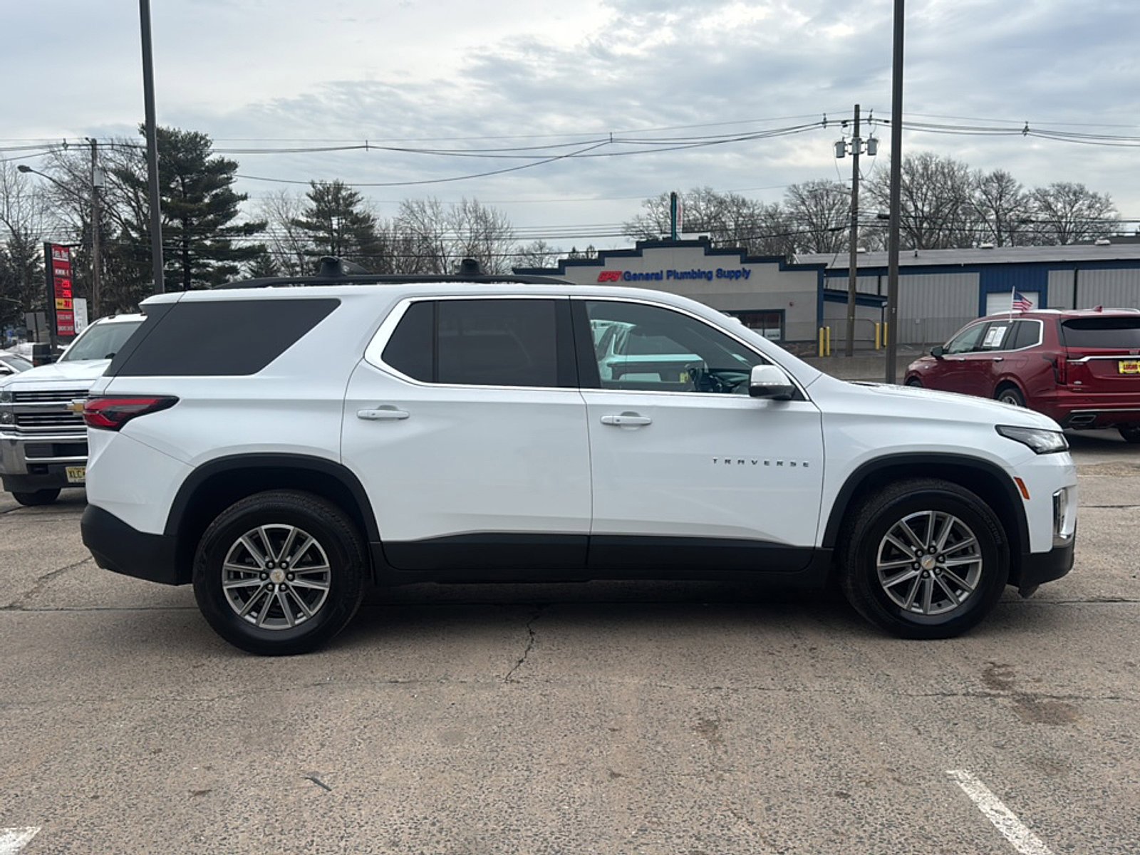 Certified 2023 Chevrolet Traverse LT AWD/4WD image 9