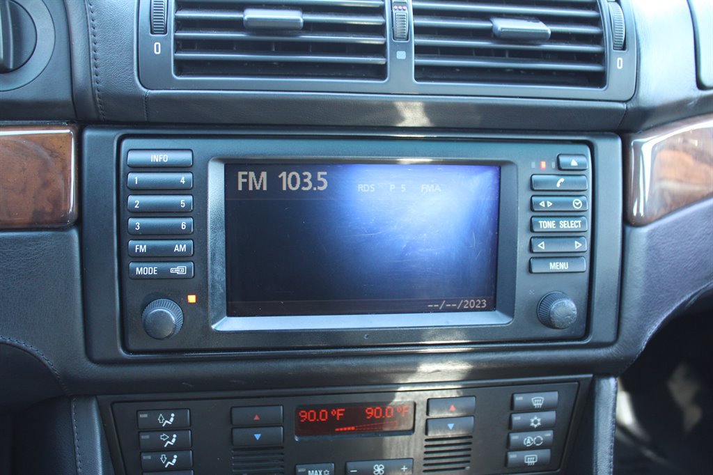 Used 2001 BMW M5 image 27