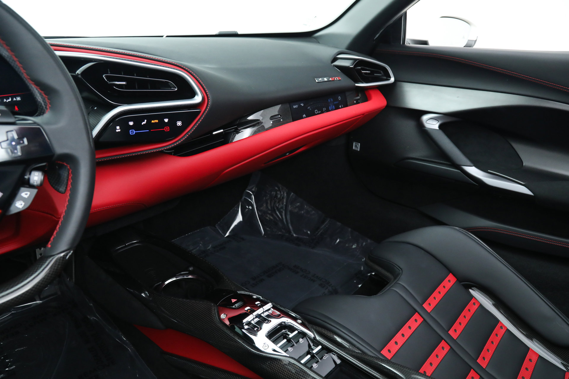 Certified 2025 Ferrari 296 GTS image 33