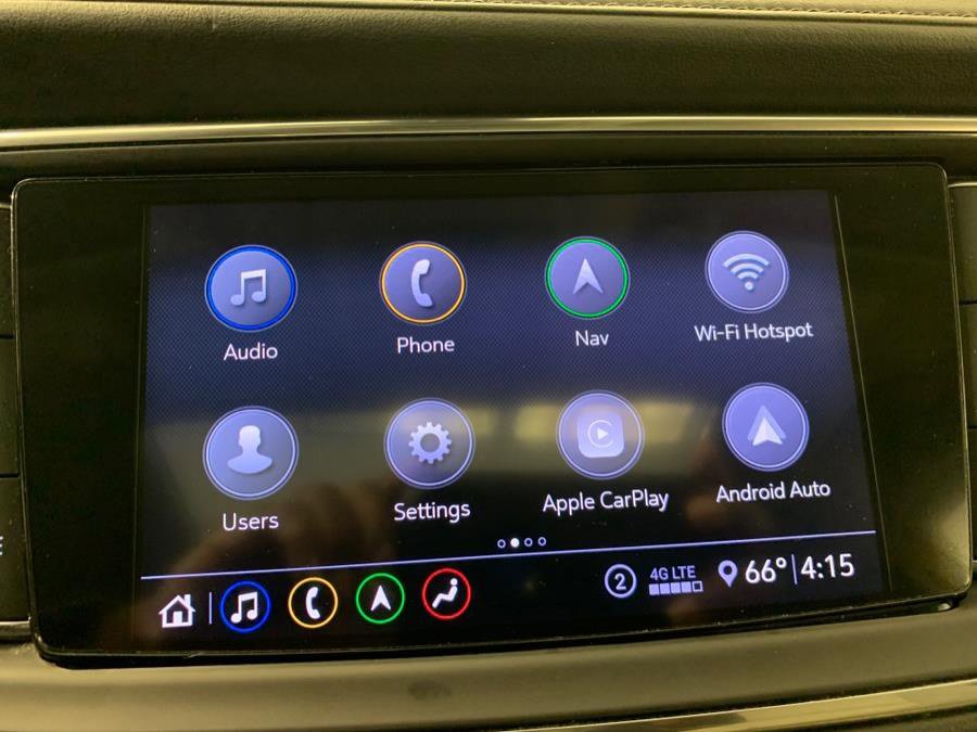 Used 2020 Buick Enclave Premium w/ Sun and Sites Package image 40