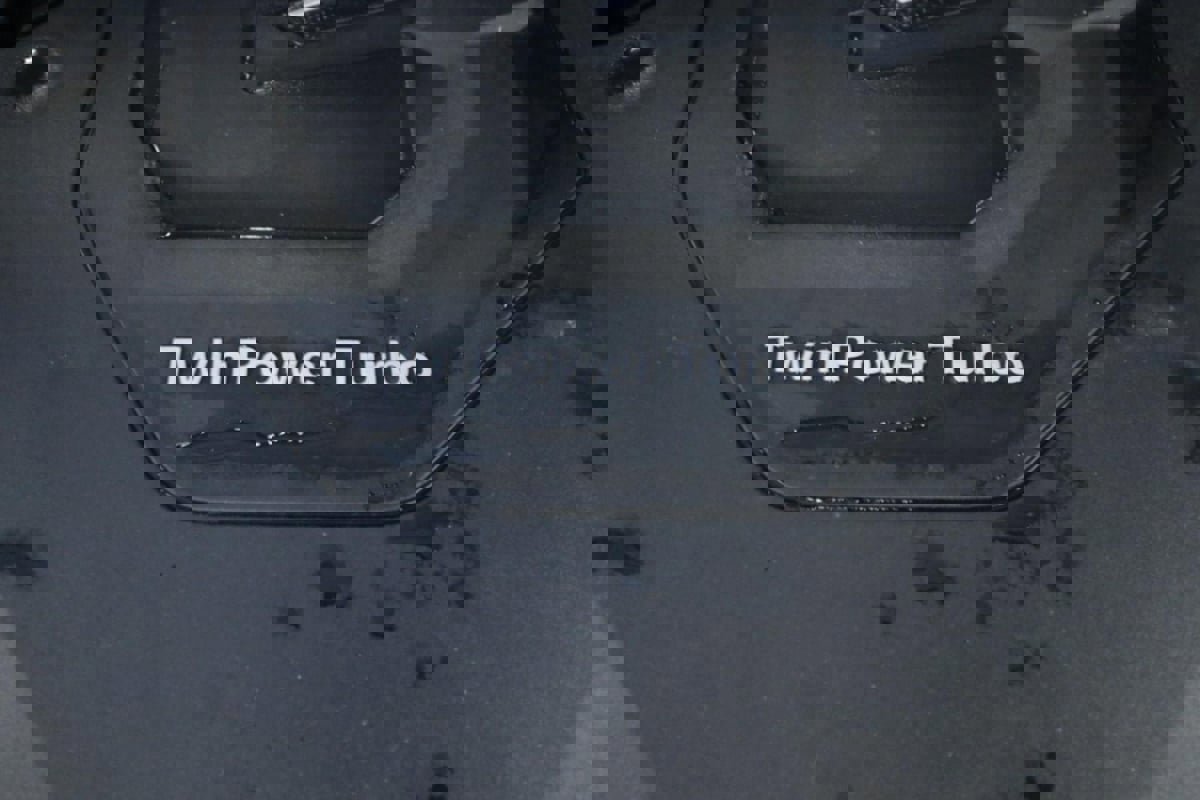 Used 2024 BMW X3 sDrive30i w/ Premium Package image 9