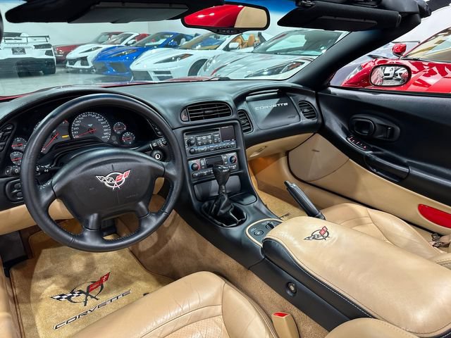 Used 2004 Chevrolet Corvette Convertible w/ Preferred Equipment Group RWD image 22